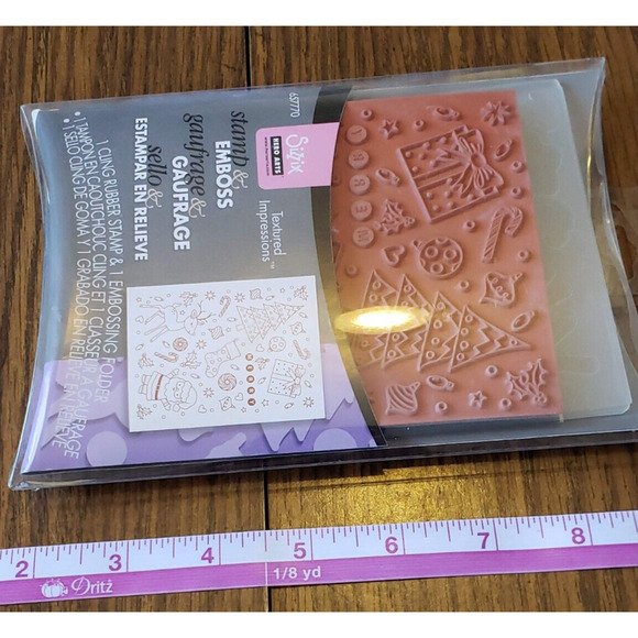 Sizzix / Hero Arts Stamp & Emboss Textured Background Merry Christmas Set - Picture 3 of 5